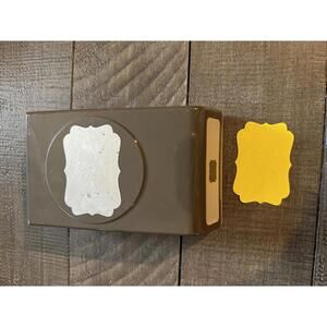 Stampin’ Up Decorative Label Shape Punch